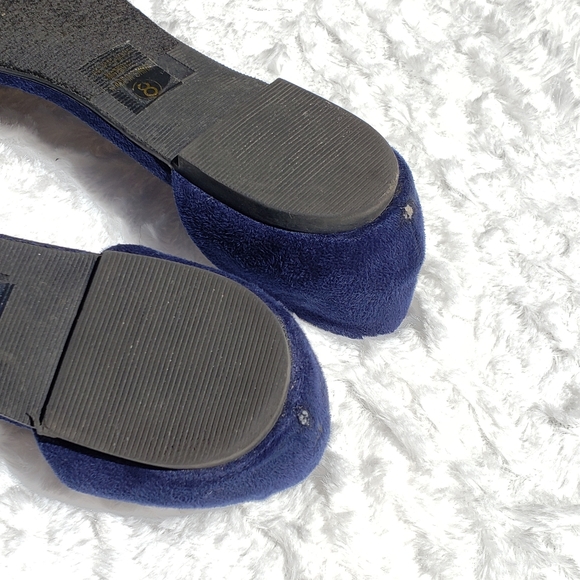 Heart in D Blue Suede Flats - Picture 4 of 5